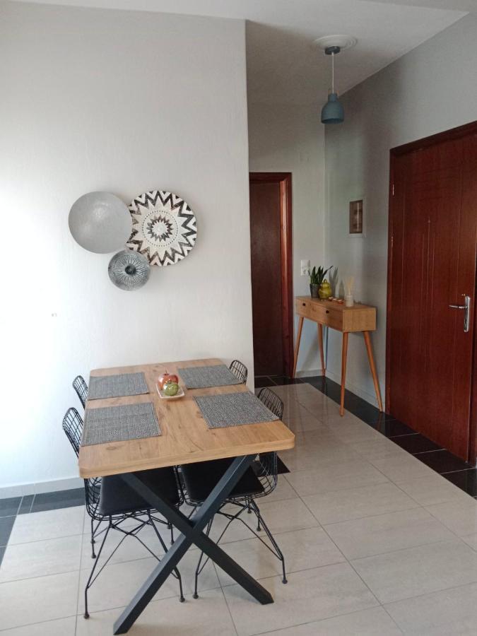 Central Lodge Калампака Екстериор снимка